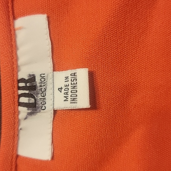 Dress - Picture 3 of 3